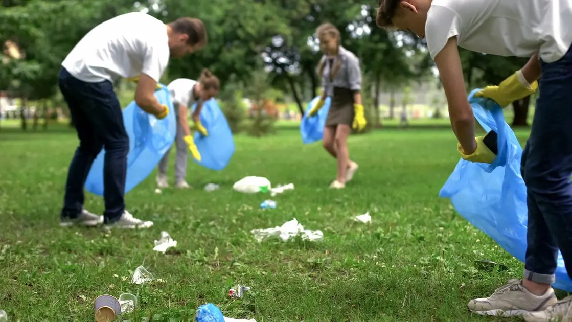 Recoleccíon de basura para cuidar el ambiente